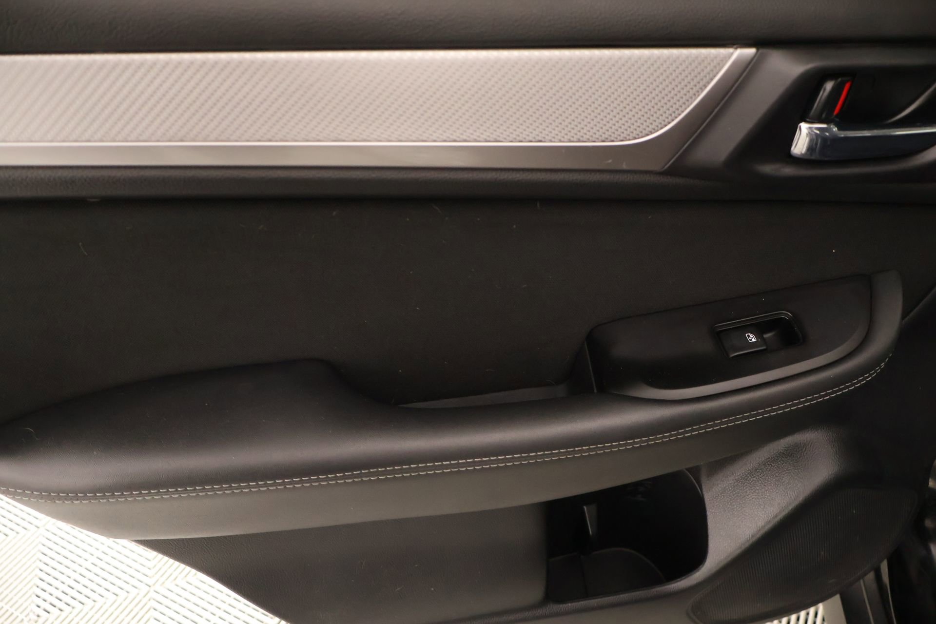 Used 2019 Subaru Outback 2.5i Premium w/ Popular Package #2 image 17