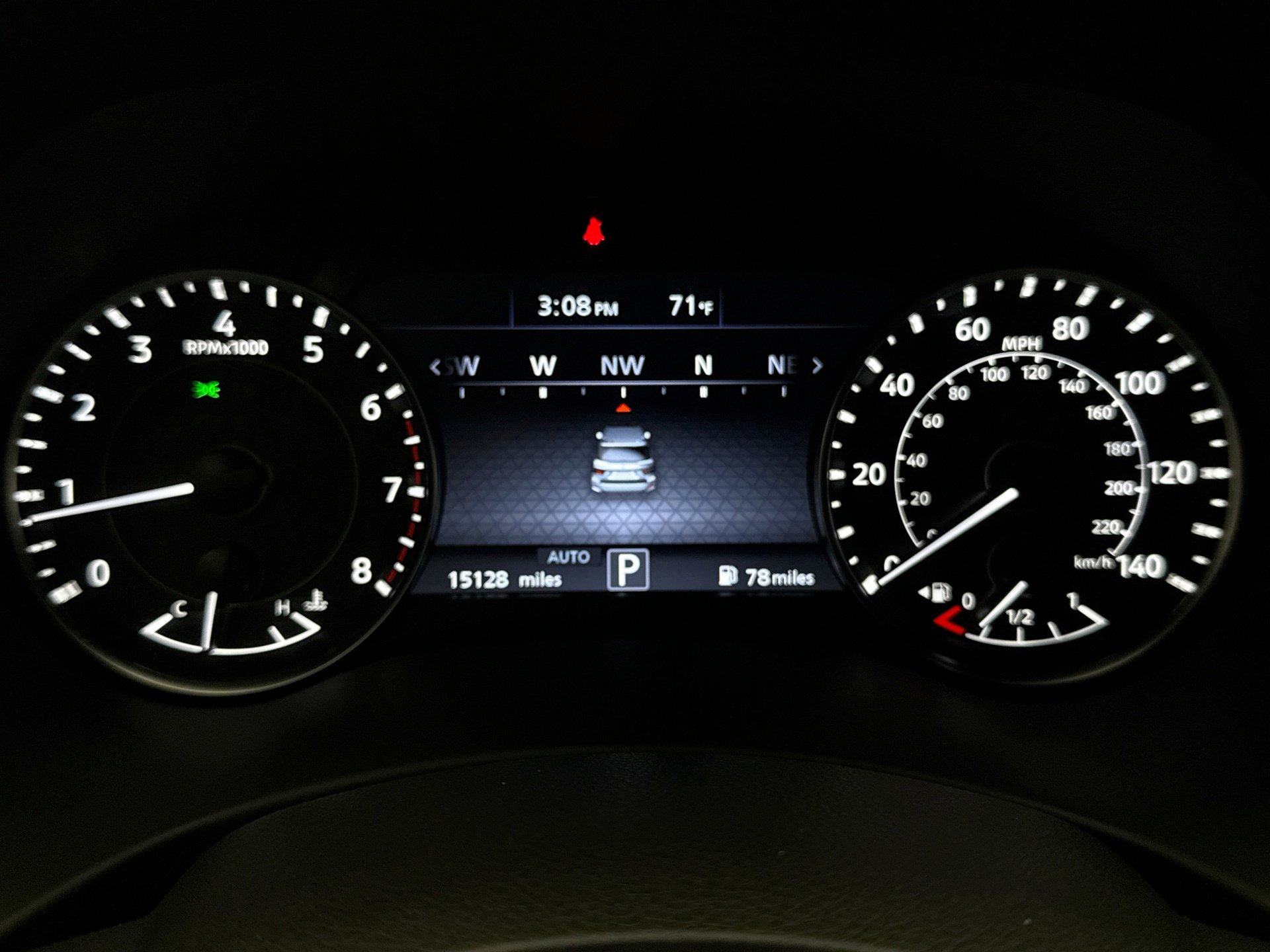 Used 2024 Nissan Armada SV w/ Cargo Package AWD/4WD image 13