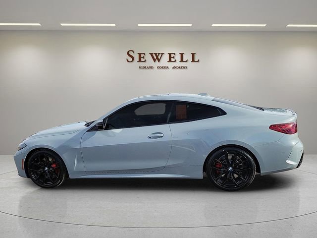 New 2026 BMW M440i Coupe RWD image 2