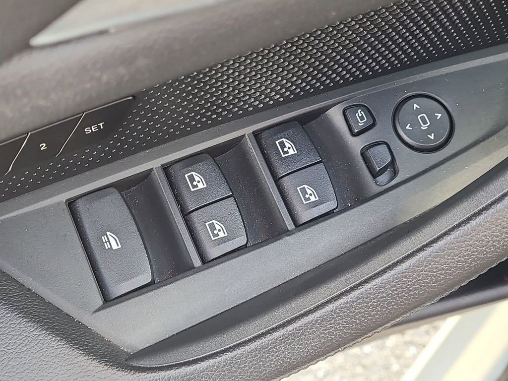 Used 2021 BMW 430i Convertible w/ Convenience Package (ZC2) image 30