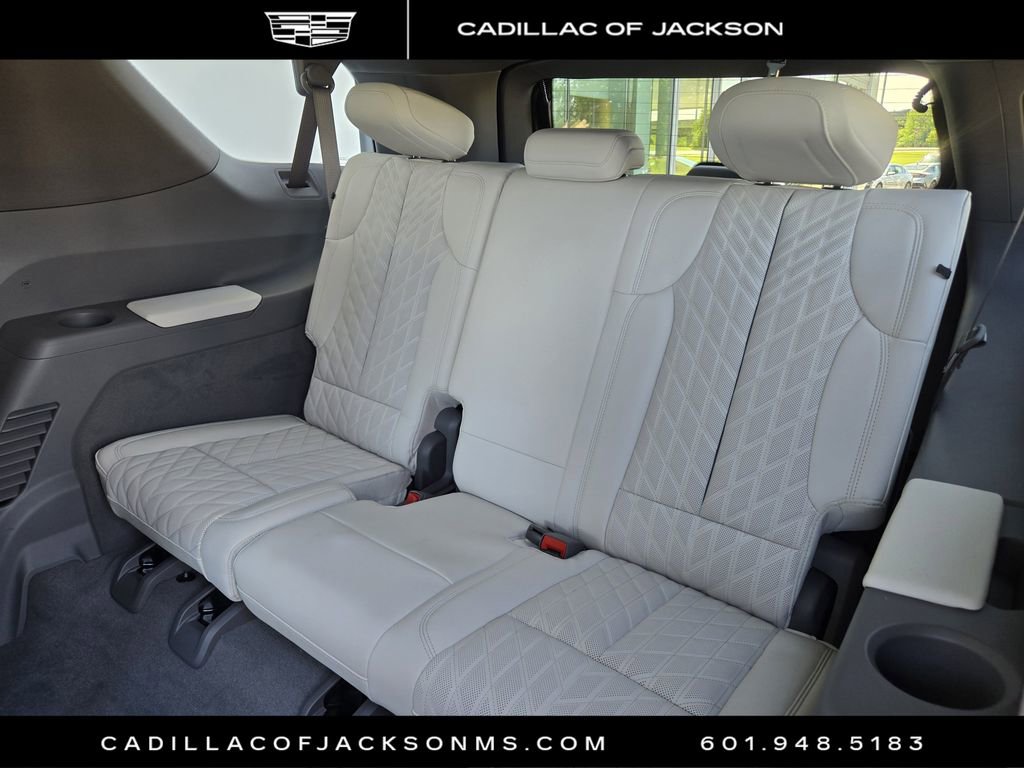 New 2026 Cadillac Escalade IQL Luxury AWD/4WD image 11