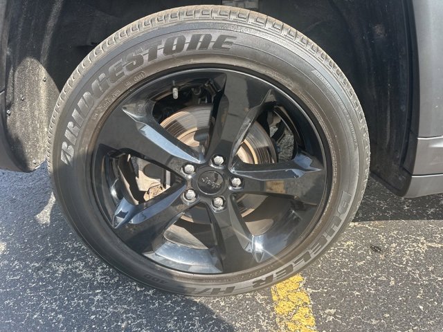 Used 2022 Jeep Grand Cherokee L Laredo image 34