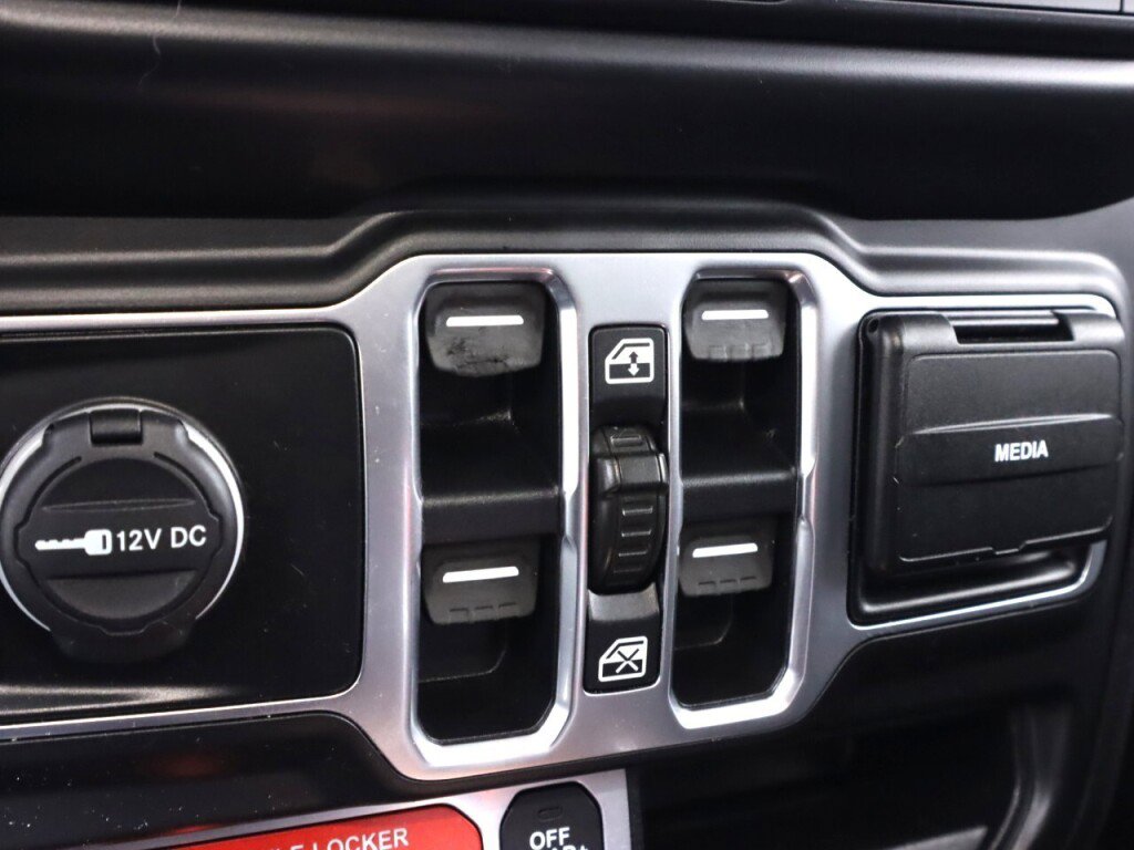 Used 2020 Jeep Gladiator Mojave AWD/4WD image 27