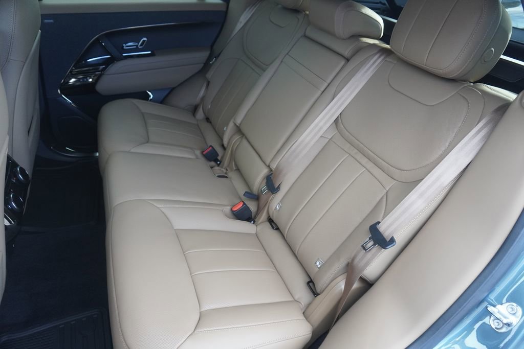 New 2026 Land Rover Range Rover Sport SE image 30