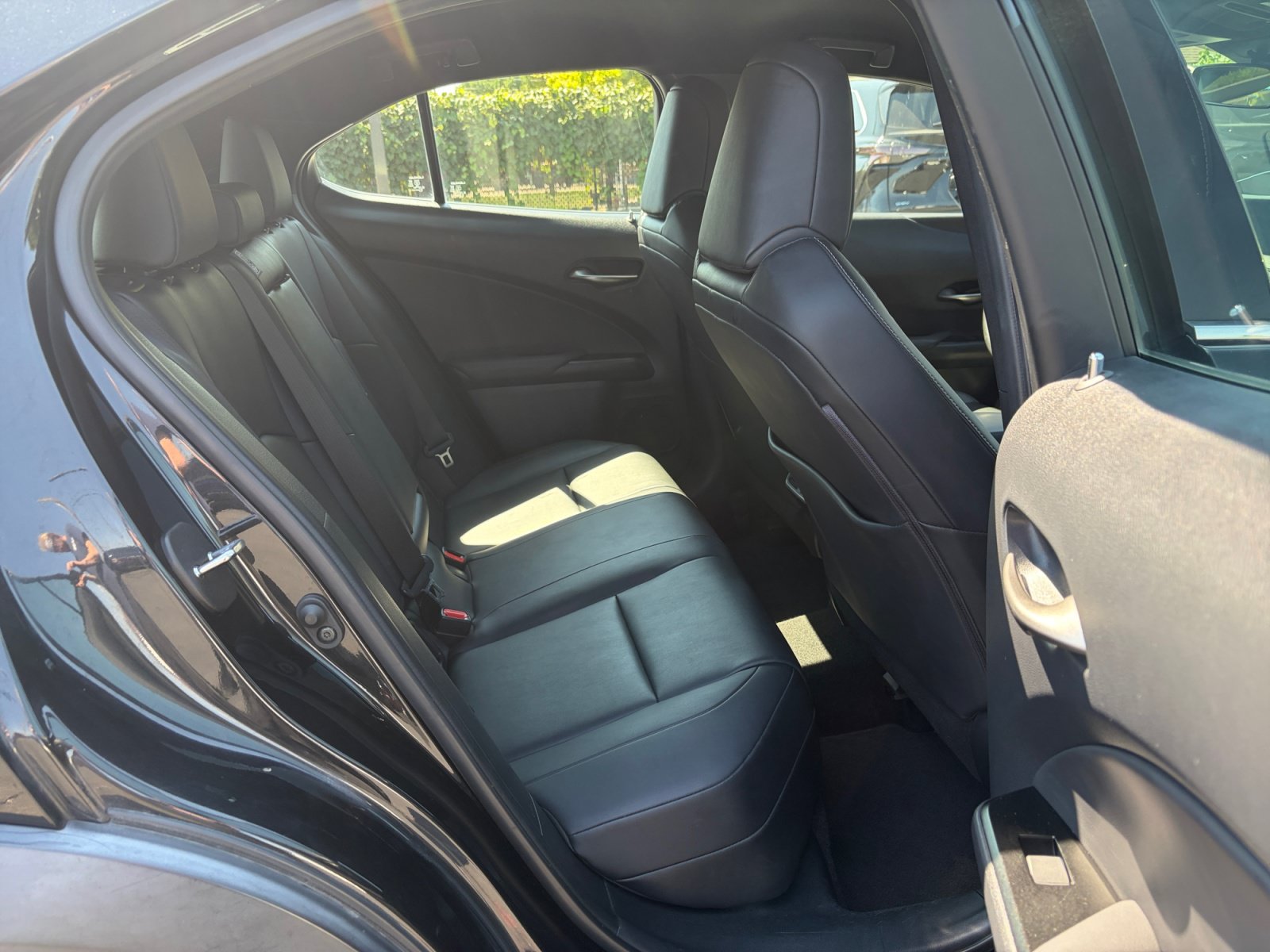 Used 2021 Lexus UX 200 FWD image 16