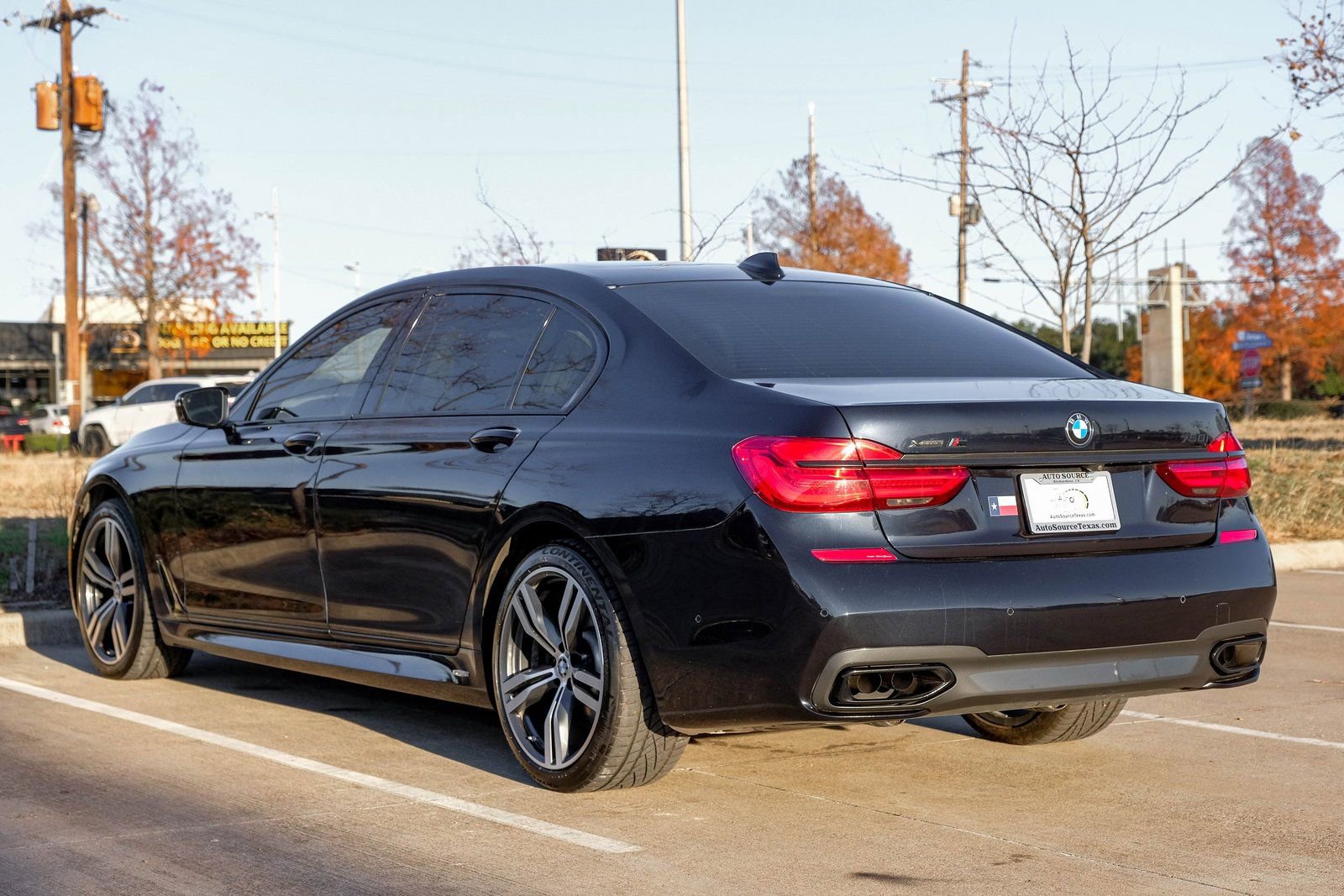 Used 2016 BMW 750i xDrive image 14
