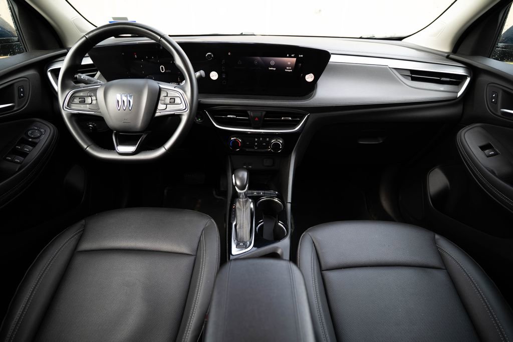 Used 2024 Buick Encore GX Sport Touring image 13