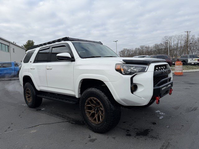 Used 2016 Toyota 4Runner SR5 image 9