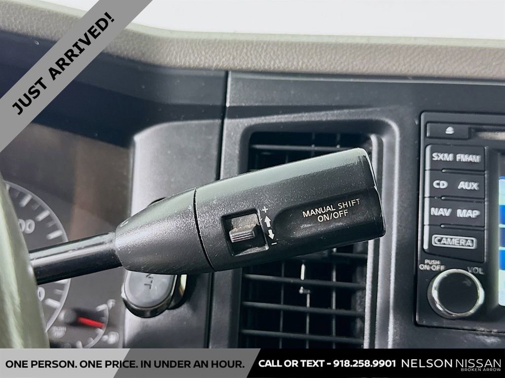 Used 2018 Nissan NV 3500 SL RWD image 17