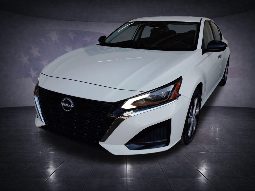 Used 2024 Nissan Altima 2.5 S FWD image 35