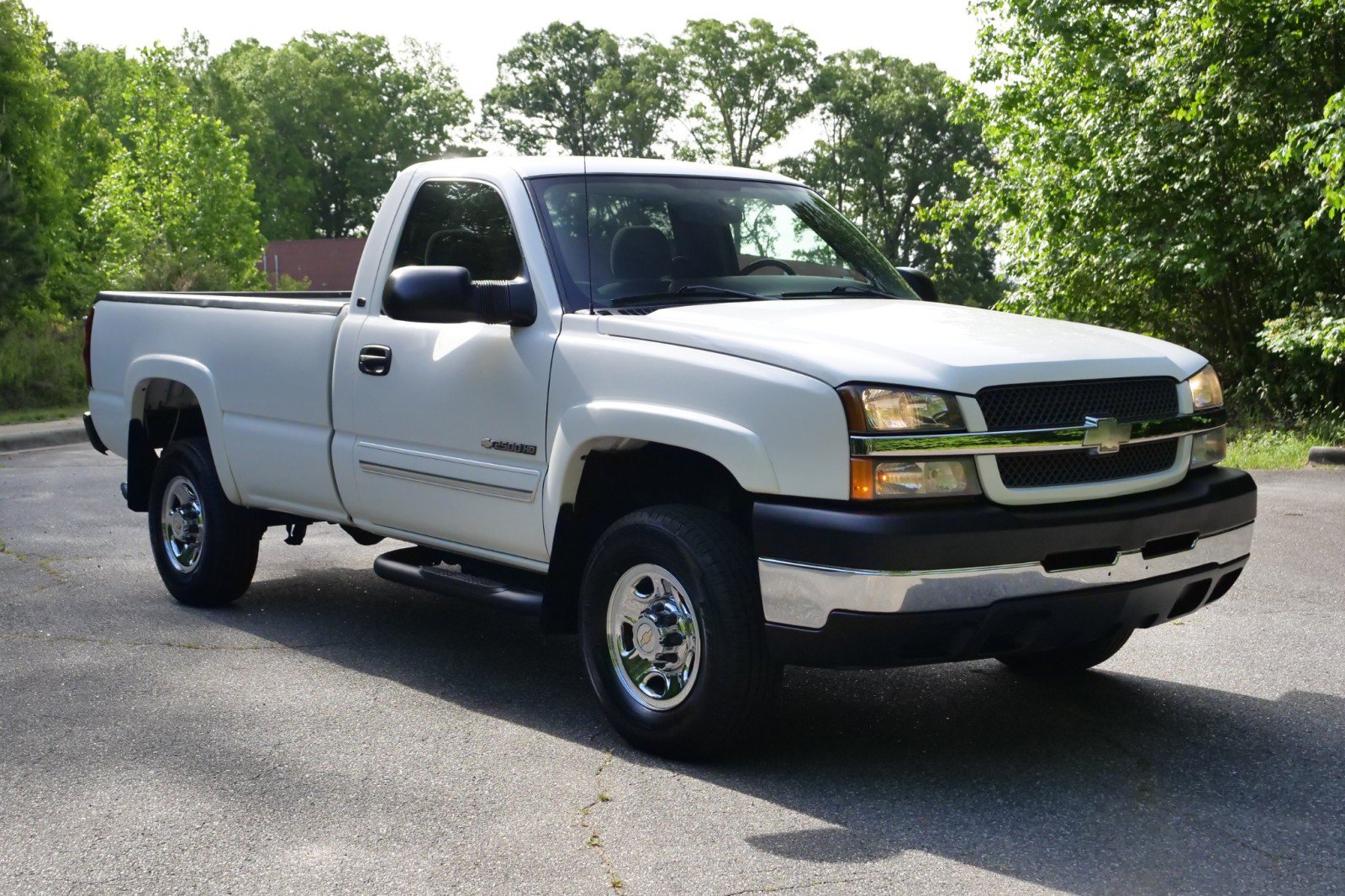 Used 2004 Chevrolet Silverado 2500 LS RWD image 4