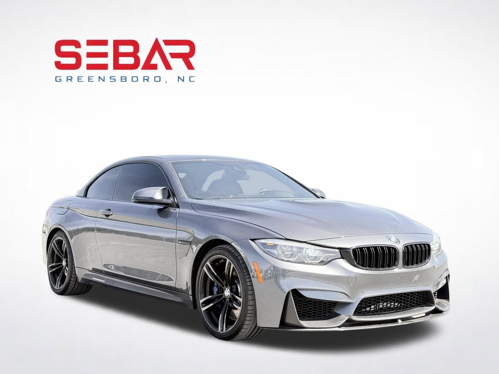 Used 2018 BMW M4 Convertible image 37