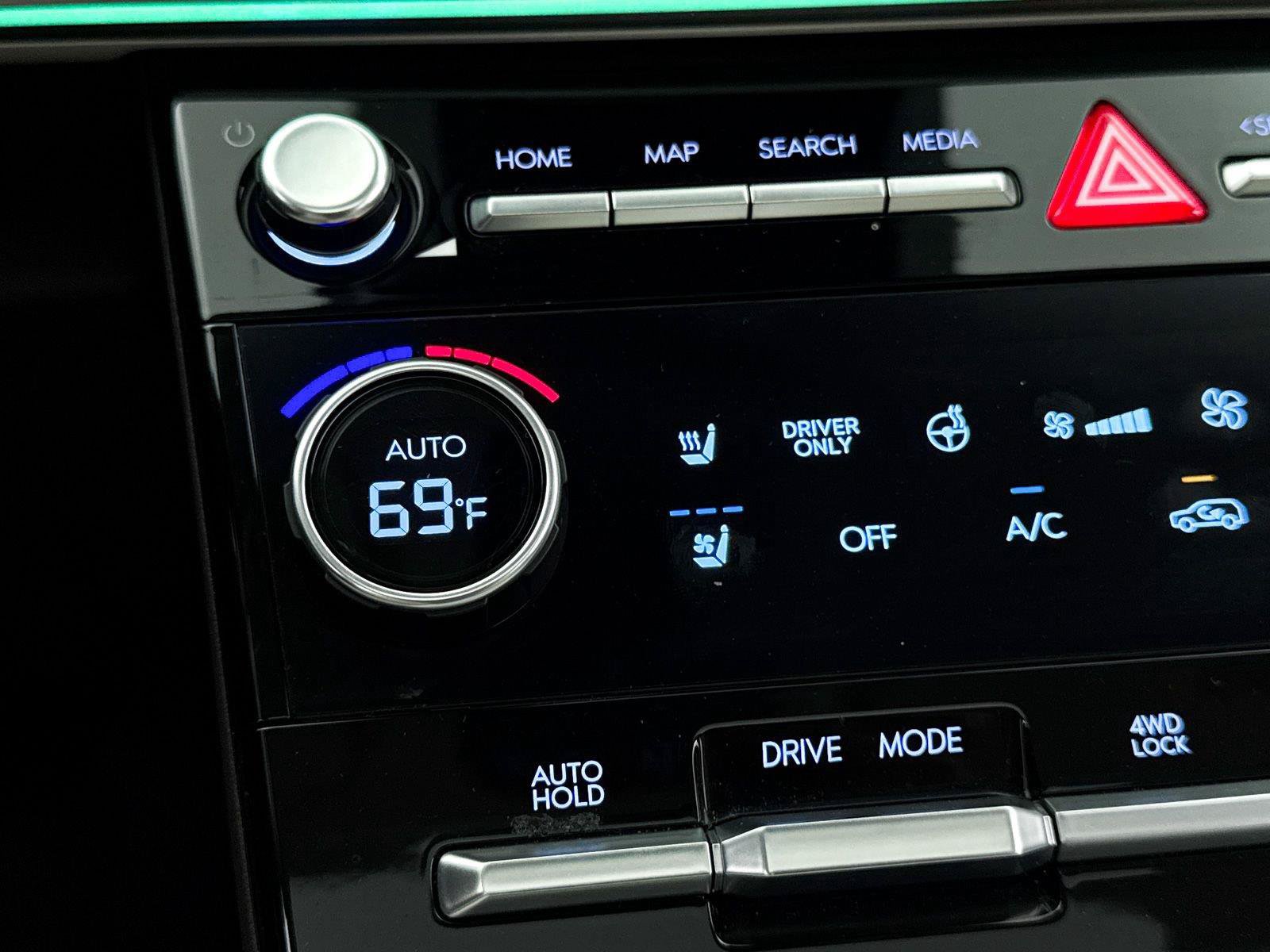 Used 2024 Hyundai Santa Fe Calligraphy AWD/4WD image 26