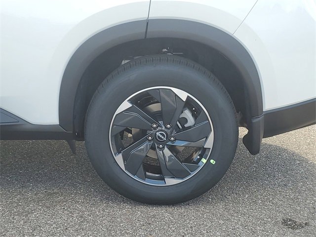 New 2026 Nissan Rogue SV image 6