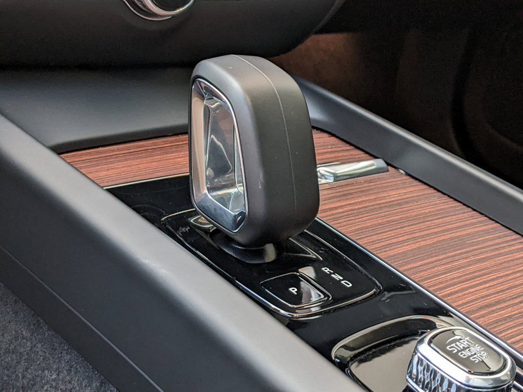 Certified 2025 Volvo S60 B5 Plus image 19