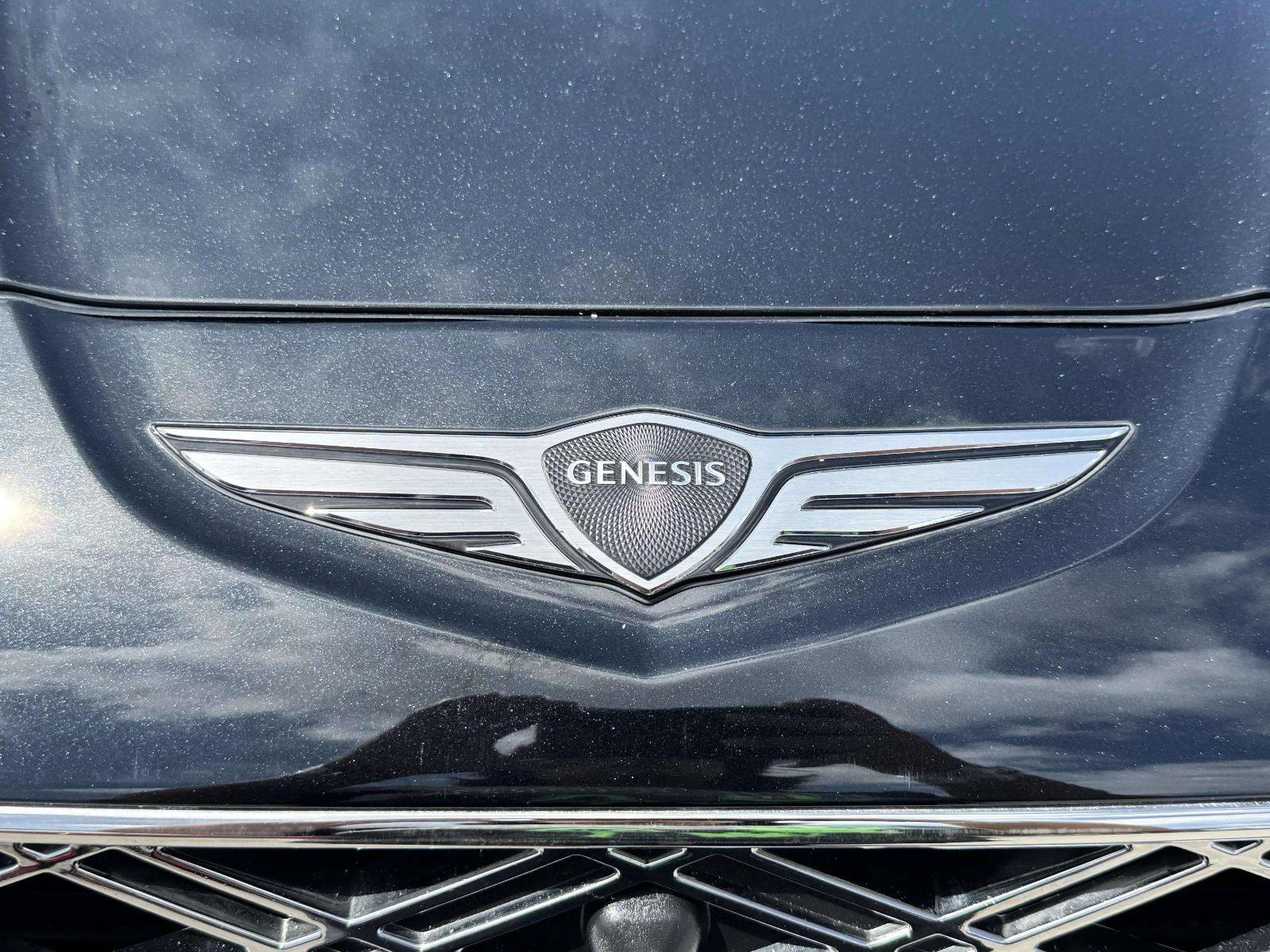 Used 2025 Genesis GV80 2.5T Prestige AWD/4WD image 12