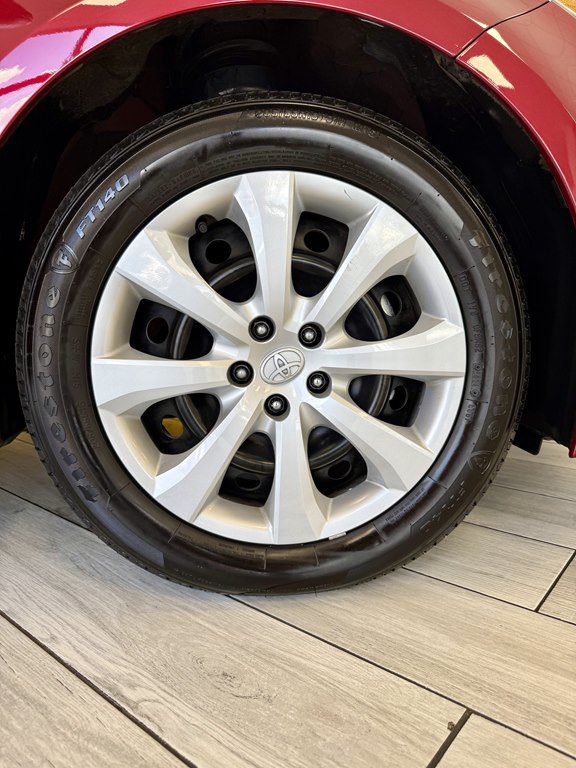 Used 2025 Toyota Corolla LE FWD image 19