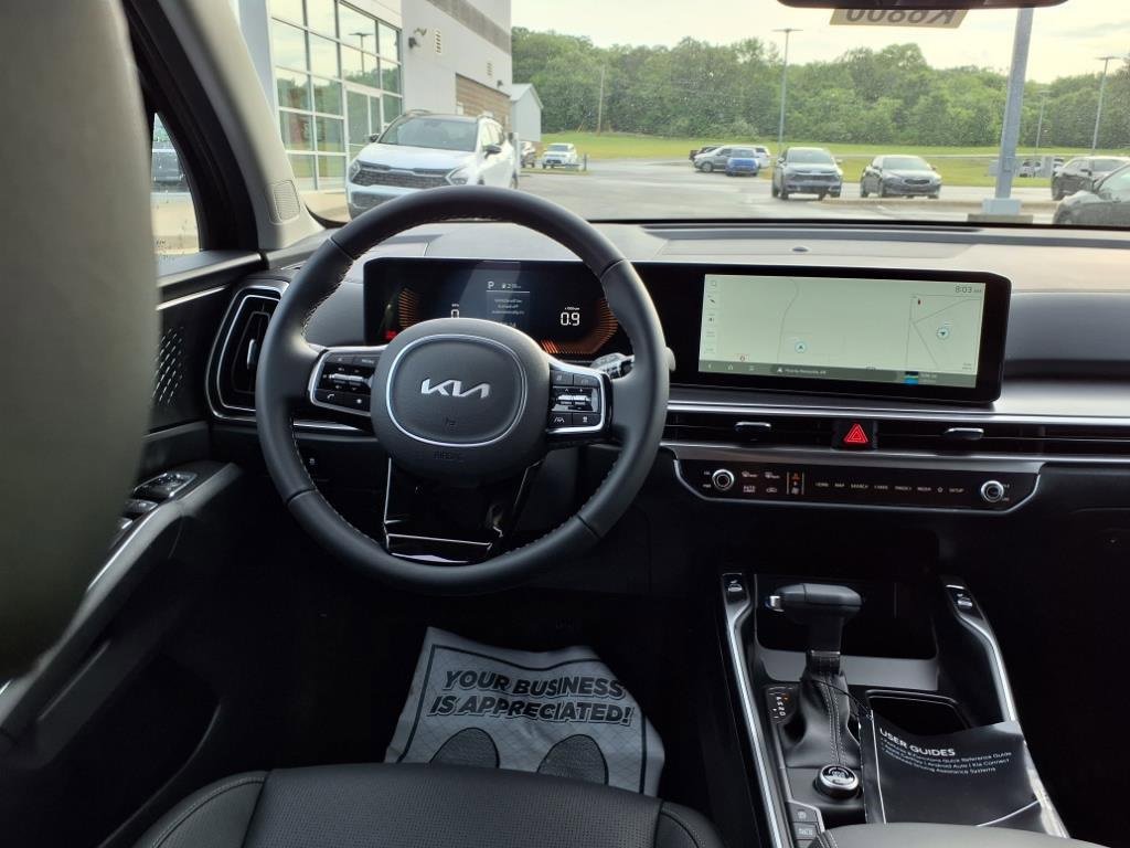 New 2025 Kia Sorento S image 9