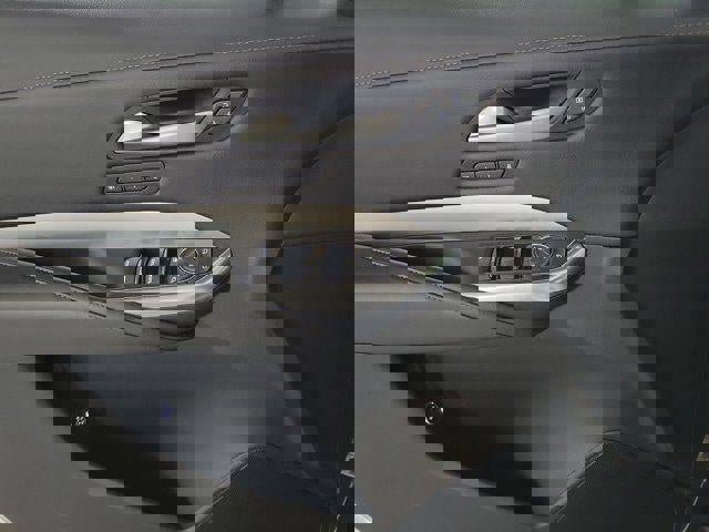 Certified 2023 Cadillac XT4 Premium Luxury w/ Driver Assist Package FWD image 16