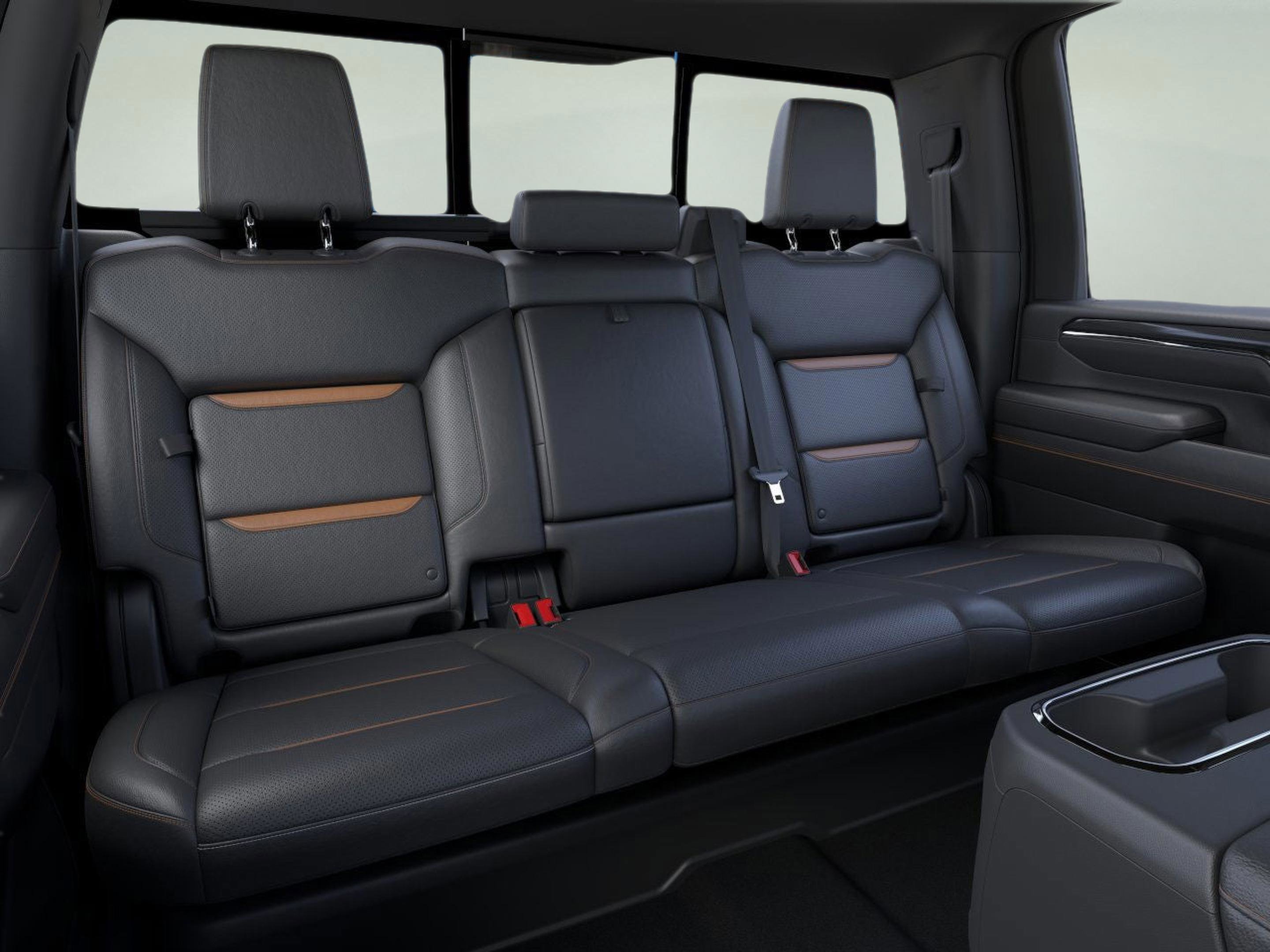 New 2026 GMC Sierra 2500 AT4 w/ AT4 Premium Plus Package image 17