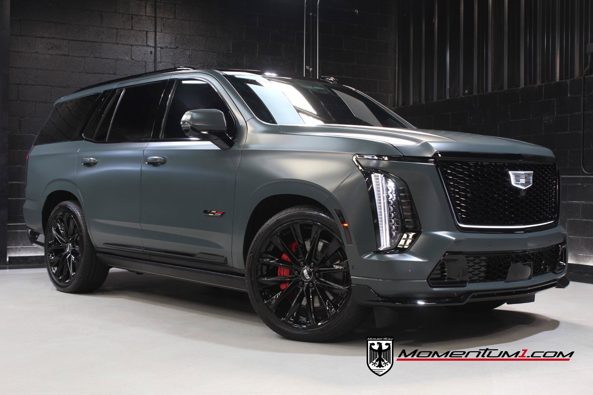 Used 2026 Cadillac Escalade V w/ LPO, ONYX Package AWD/4WD image 1