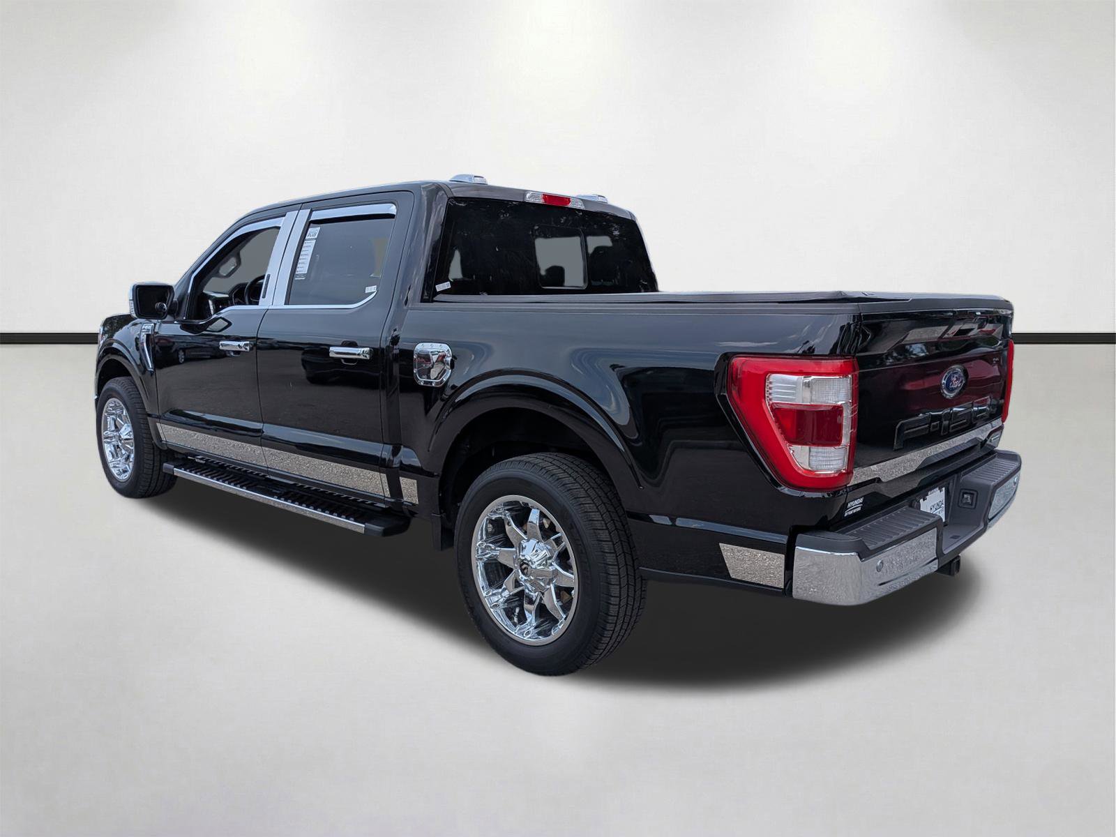 Used 2021 Ford F150 Lariat RWD image 14
