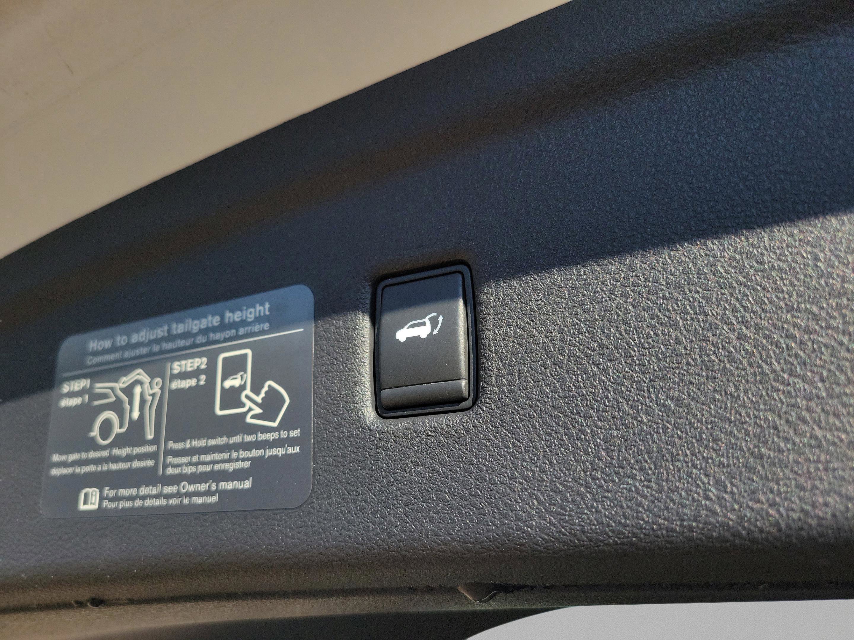 Used 2022 INFINITI QX50 Luxe image 28