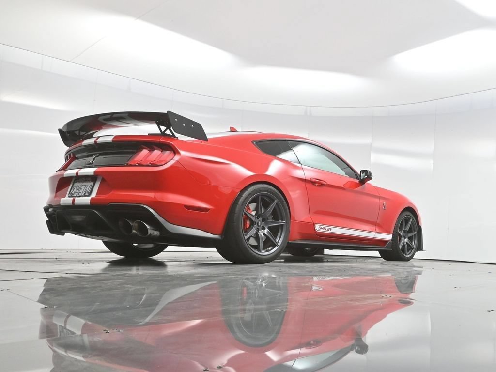 Used 2020 Ford Mustang Shelby GT500 w/ Technology Package RWD image 59