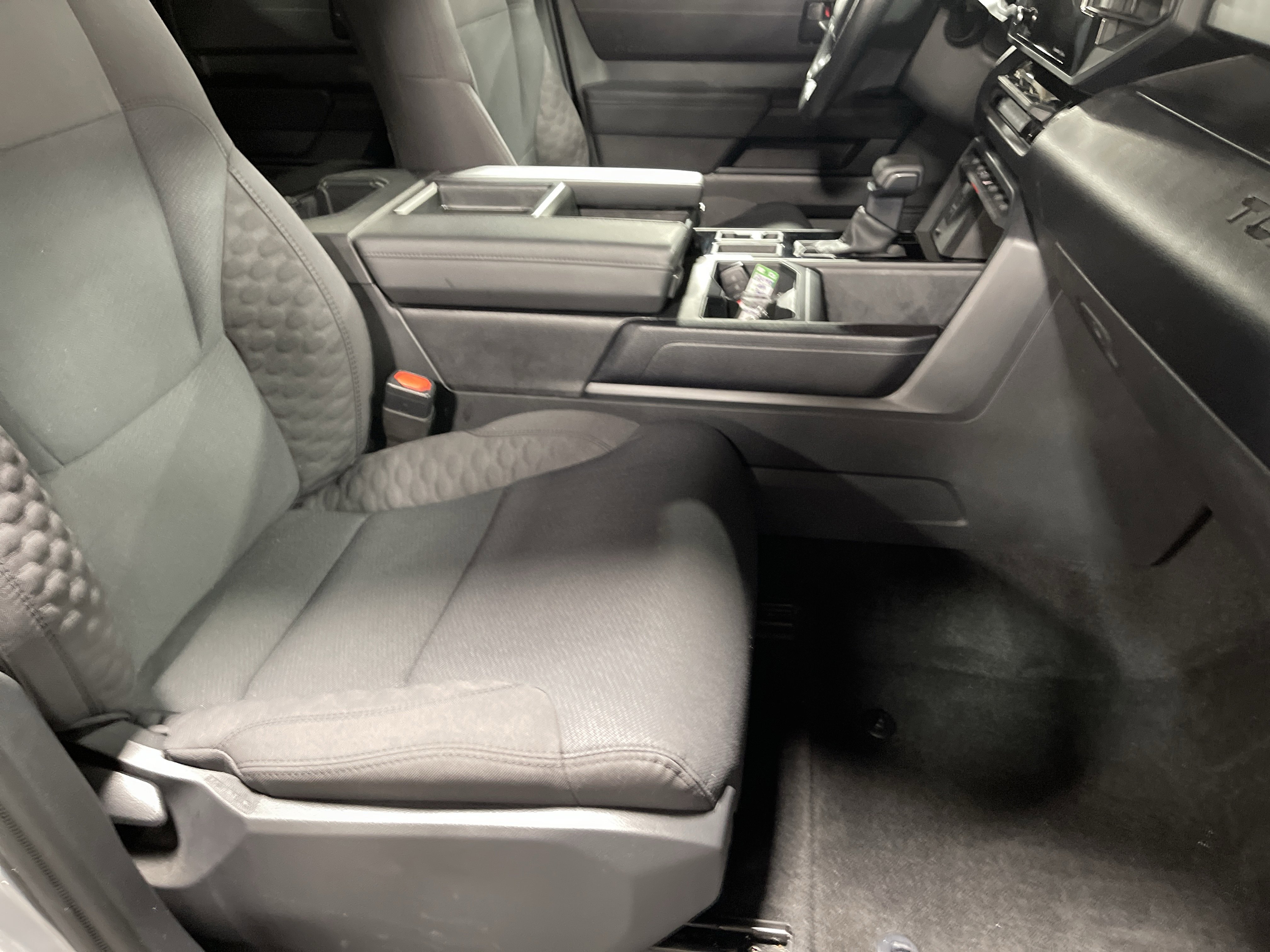 Used 2024 Toyota Tundra SR image 14