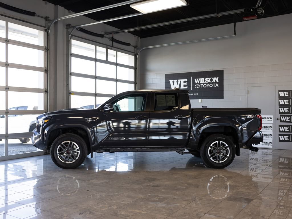 Certified 2024 Toyota Tacoma TRD Sport w/ TRD Sport Upgrade Package AWD/4WD image 1