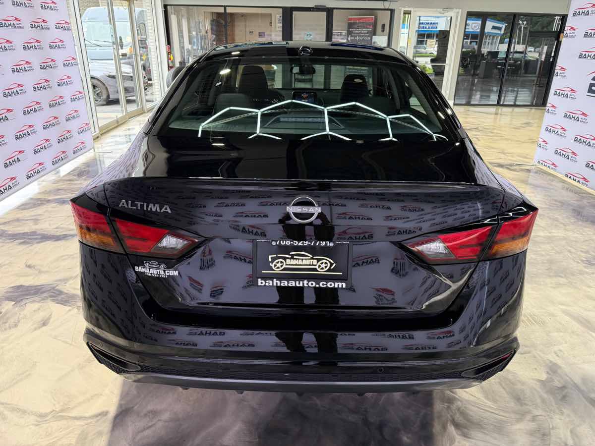Used 2026 Nissan Altima 2.5 SV FWD image 6