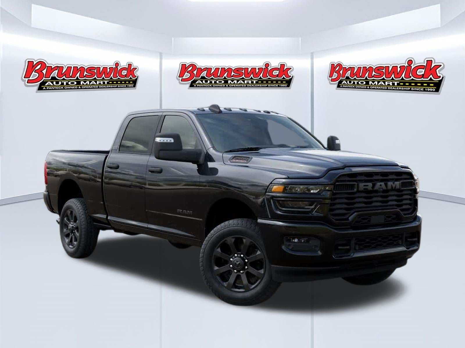New 2026 RAM 2500 Big Horn AWD/4WD image 5