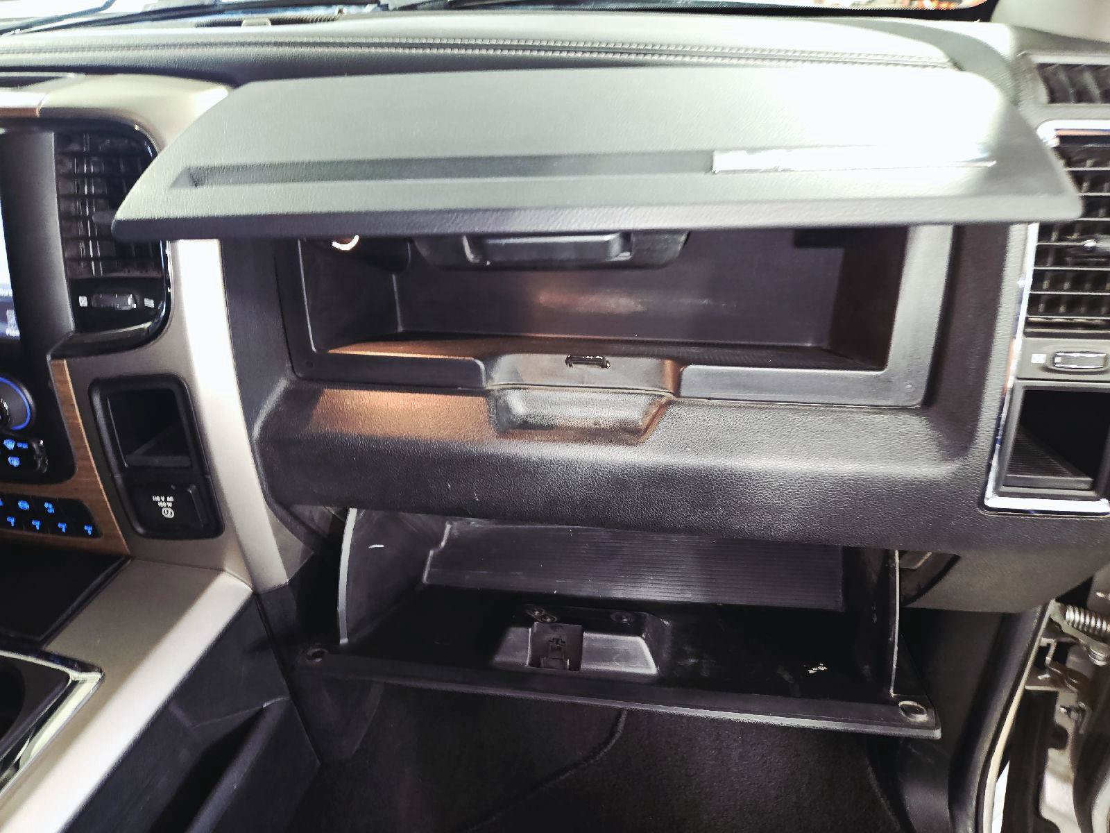 Used 2014 RAM 3500 Laramie AWD/4WD image 52