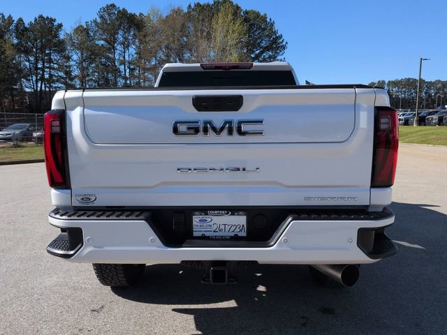Used 2025 GMC Sierra 2500 Denali Ultimate w/ Max Trailering Package AWD/4WD image 5