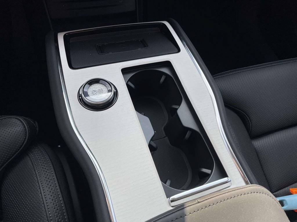 New 2026 Volvo EX90 Ultra AWD/4WD image 22
