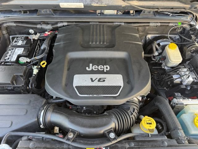 Used 2017 Jeep Wrangler Sport AWD/4WD image 12