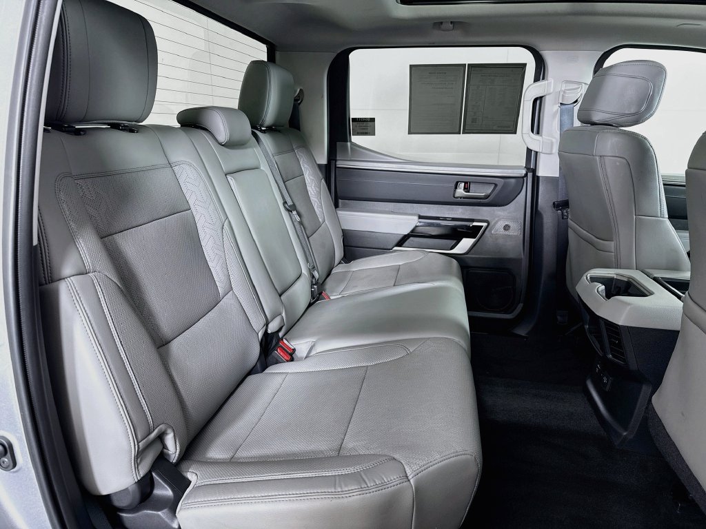 Used 2023 Toyota Tundra Limited AWD/4WD image 34