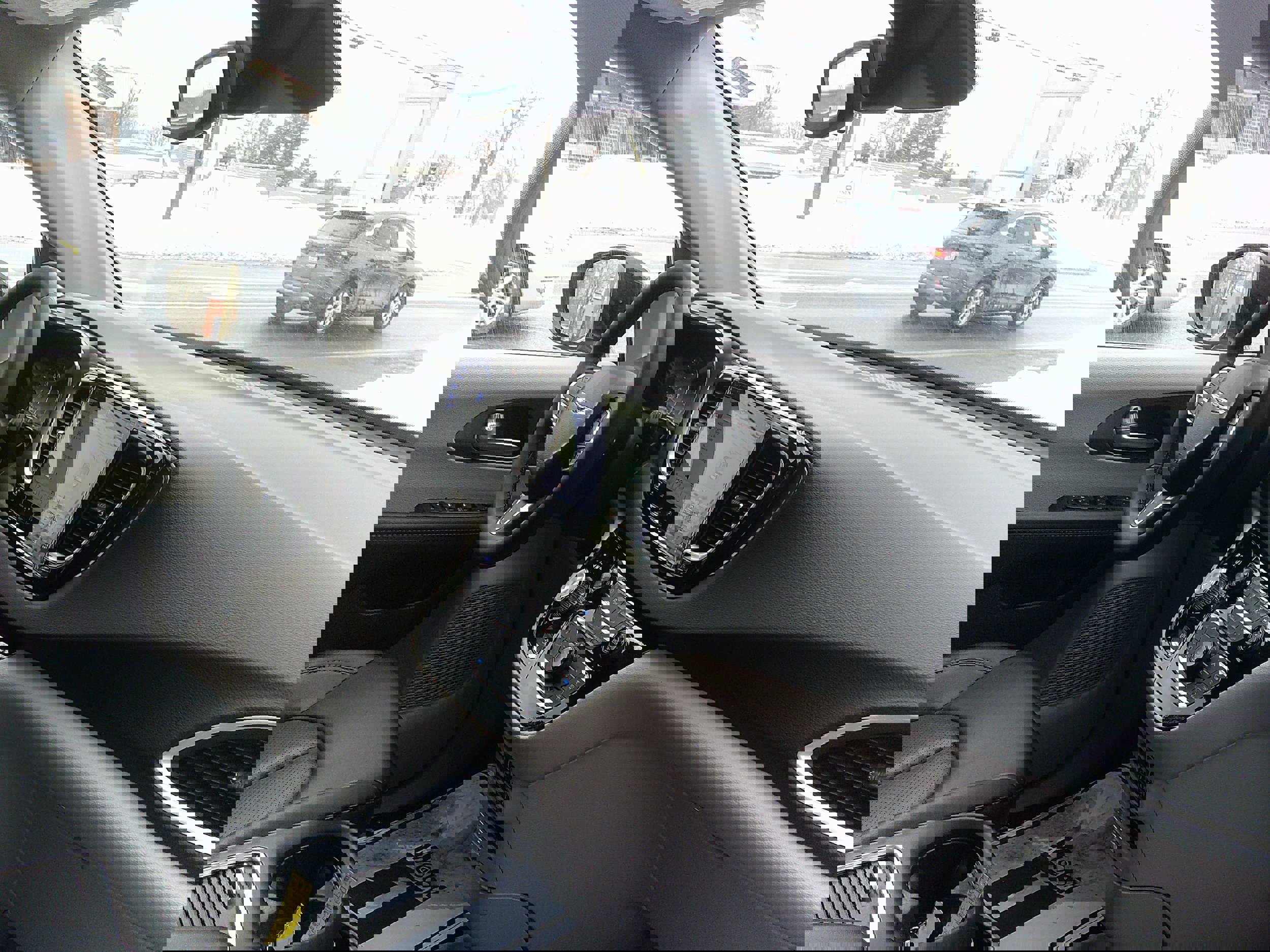 Used 2024 Chrysler Pacifica Touring-L image 20