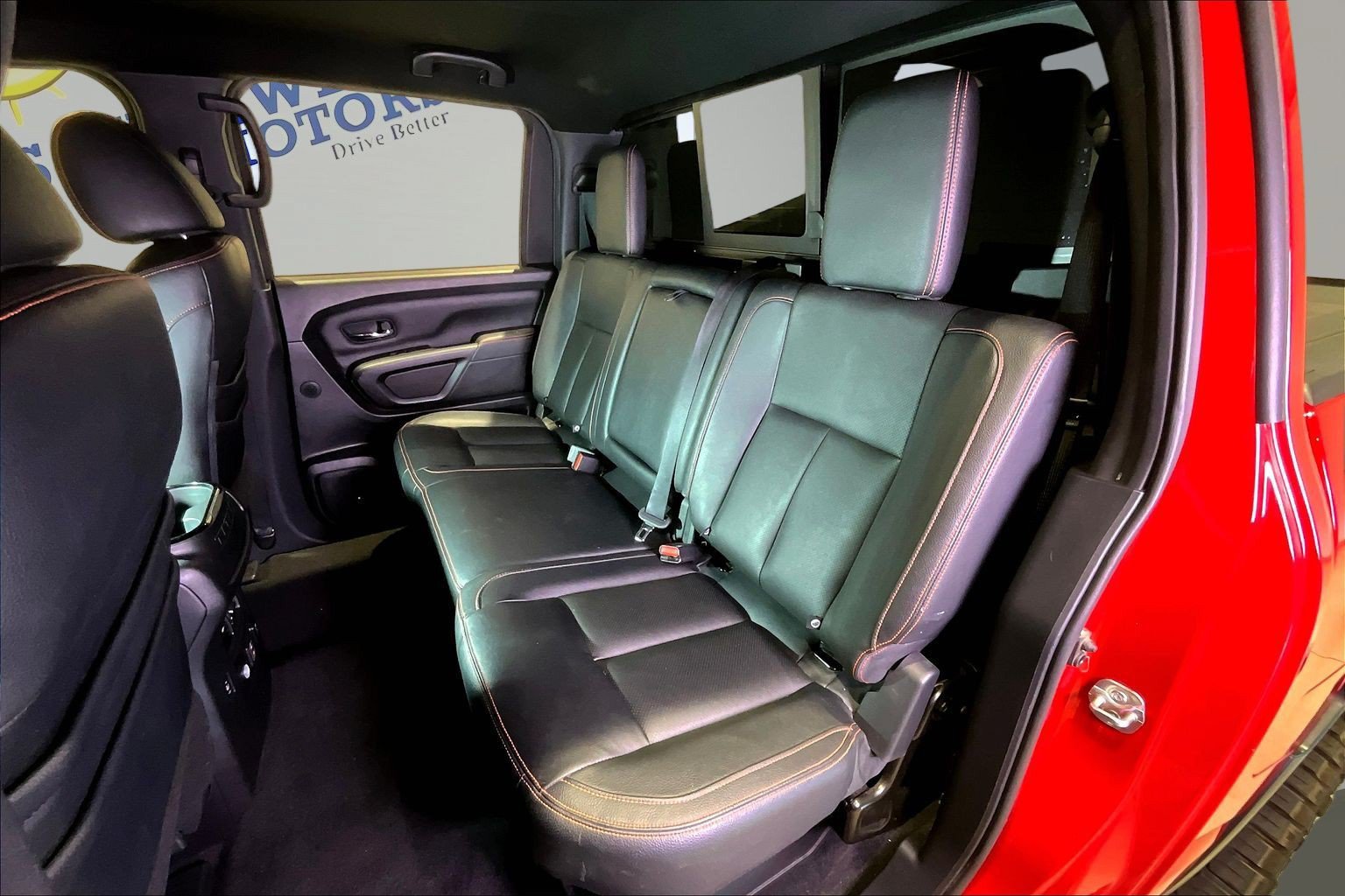 Used 2021 Nissan Titan PRO-4X w/ Pro-4x Convenience Package AWD/4WD image 24