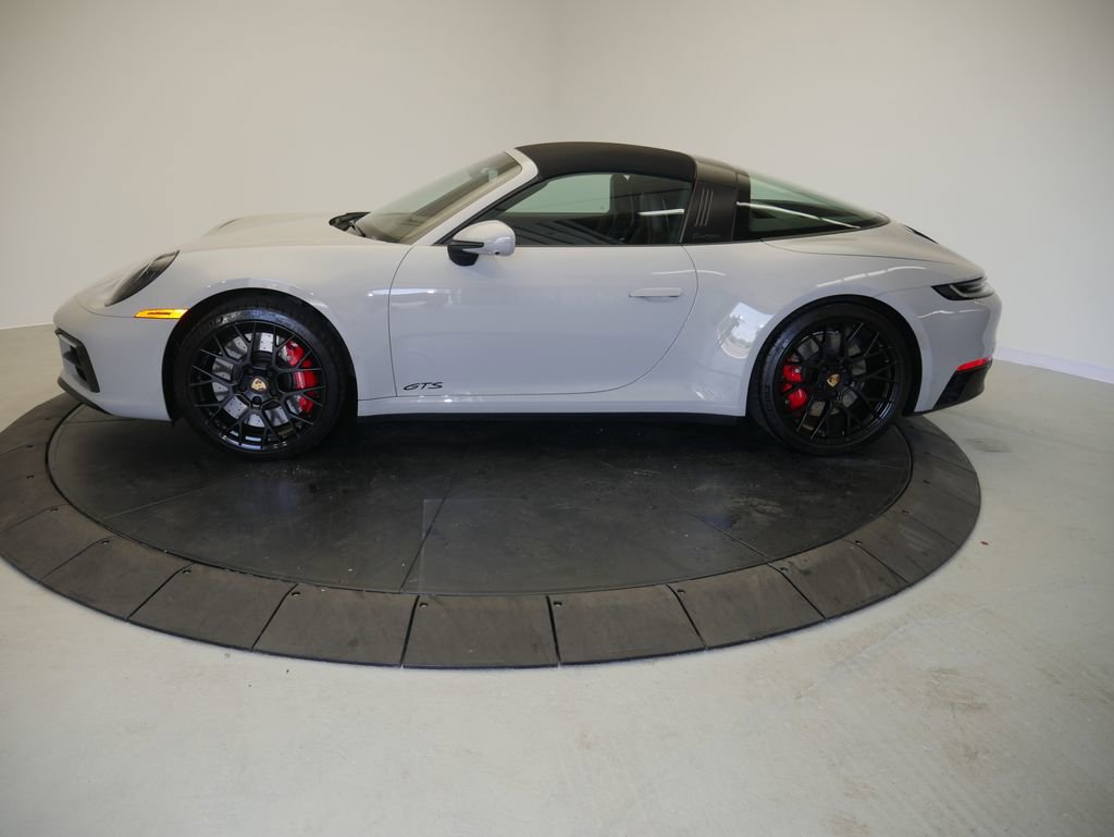 Certified 2024 Porsche 911 Targa 4 GTS AWD/4WD image 2