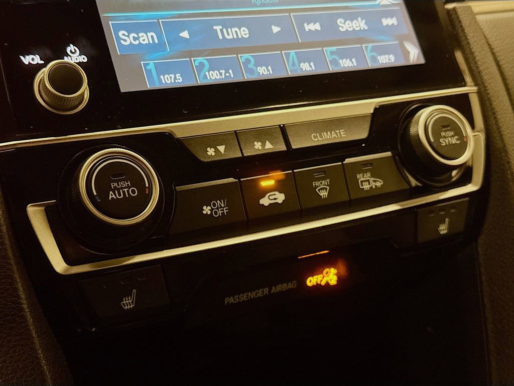 Used 2019 Honda Civic EX image 18