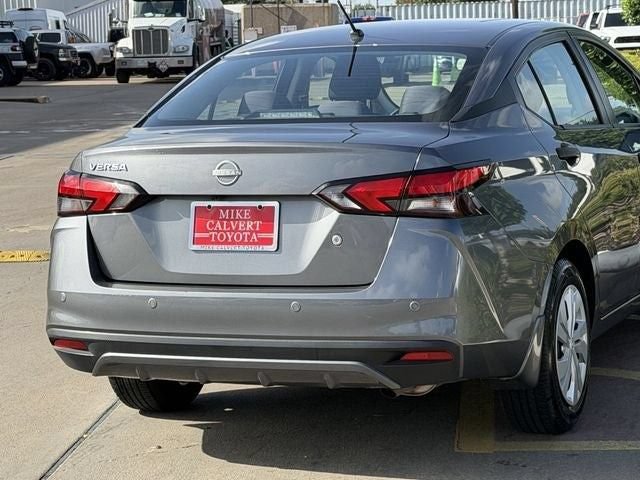 Used 2024 Nissan Versa S w/ Trunk Package FWD image 7
