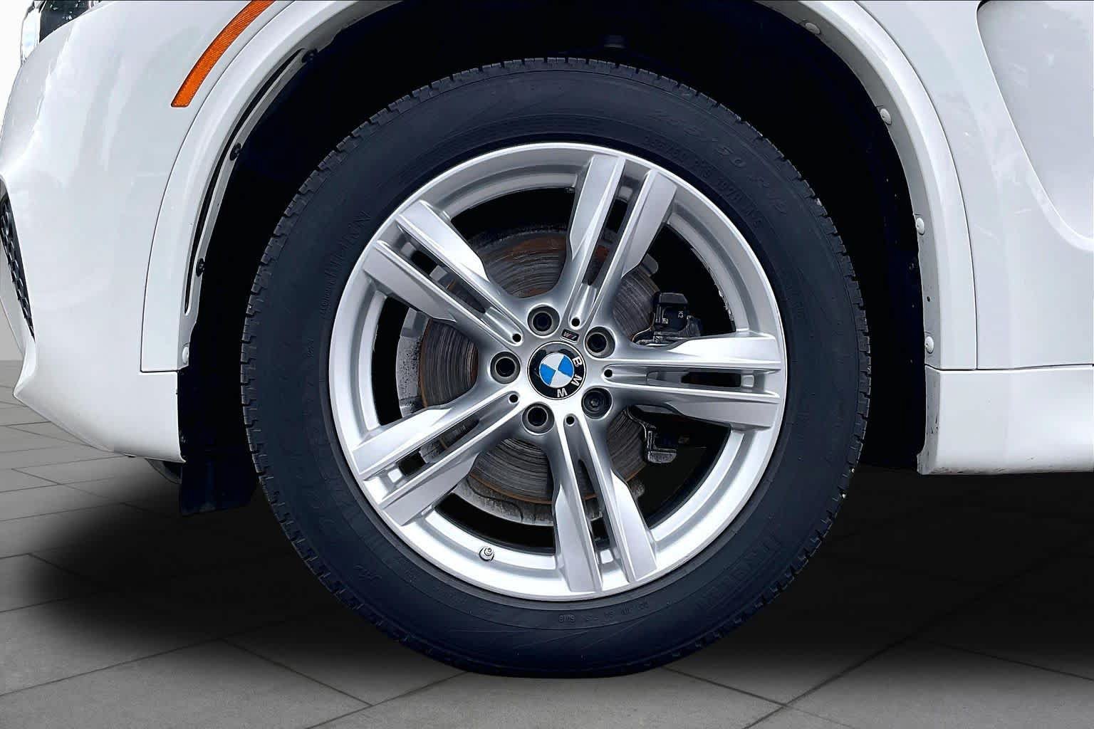 Used 2016 BMW X5 xDrive35i AWD/4WD image 9