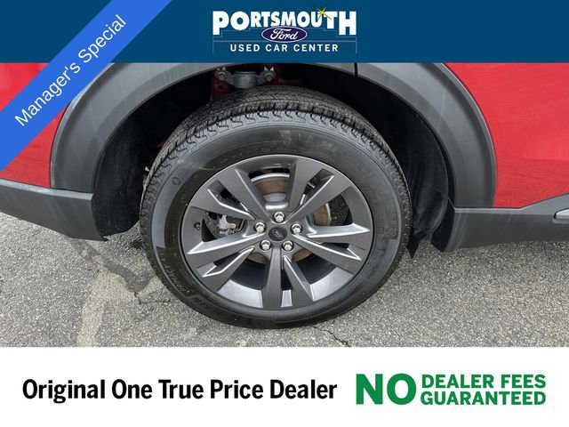 Certified 2022 Ford Explorer XLT w/ Equipment Group 202A image 30