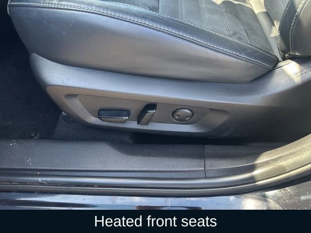 Used 2023 Mitsubishi Outlander SE image 15