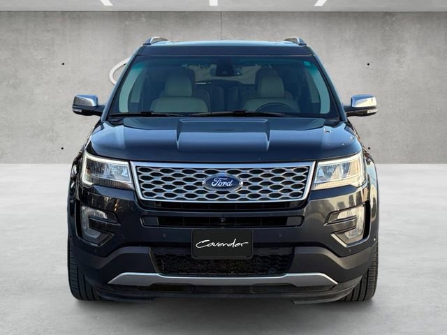 Used 2017 Ford Explorer Platinum image 18