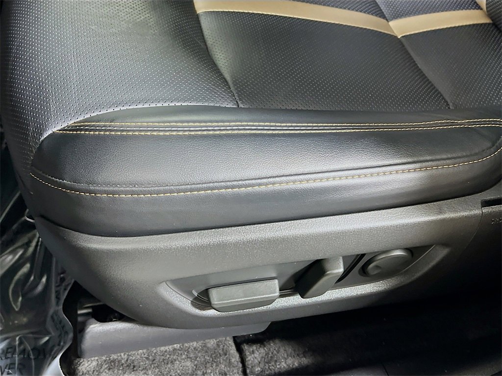 Used 2025 MAZDA CX-70 Plug-In Hybrid w/ Premium Plus image 17