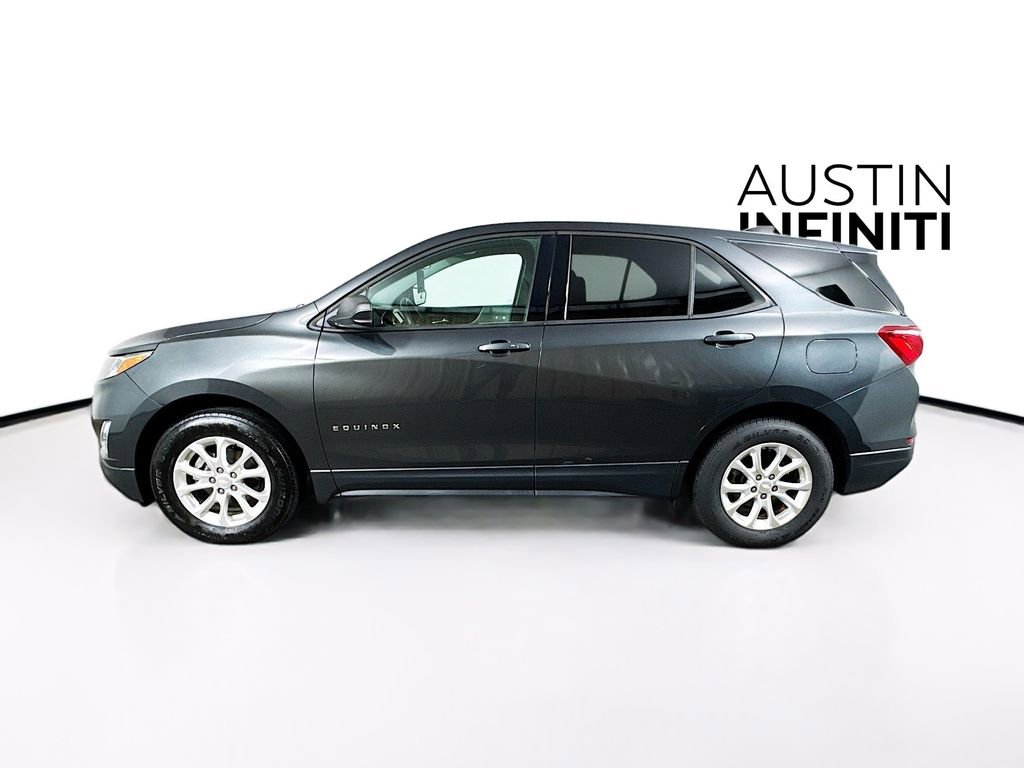 Used 2019 Chevrolet Equinox LS w/ LS Convenience Package AWD/4WD image 4