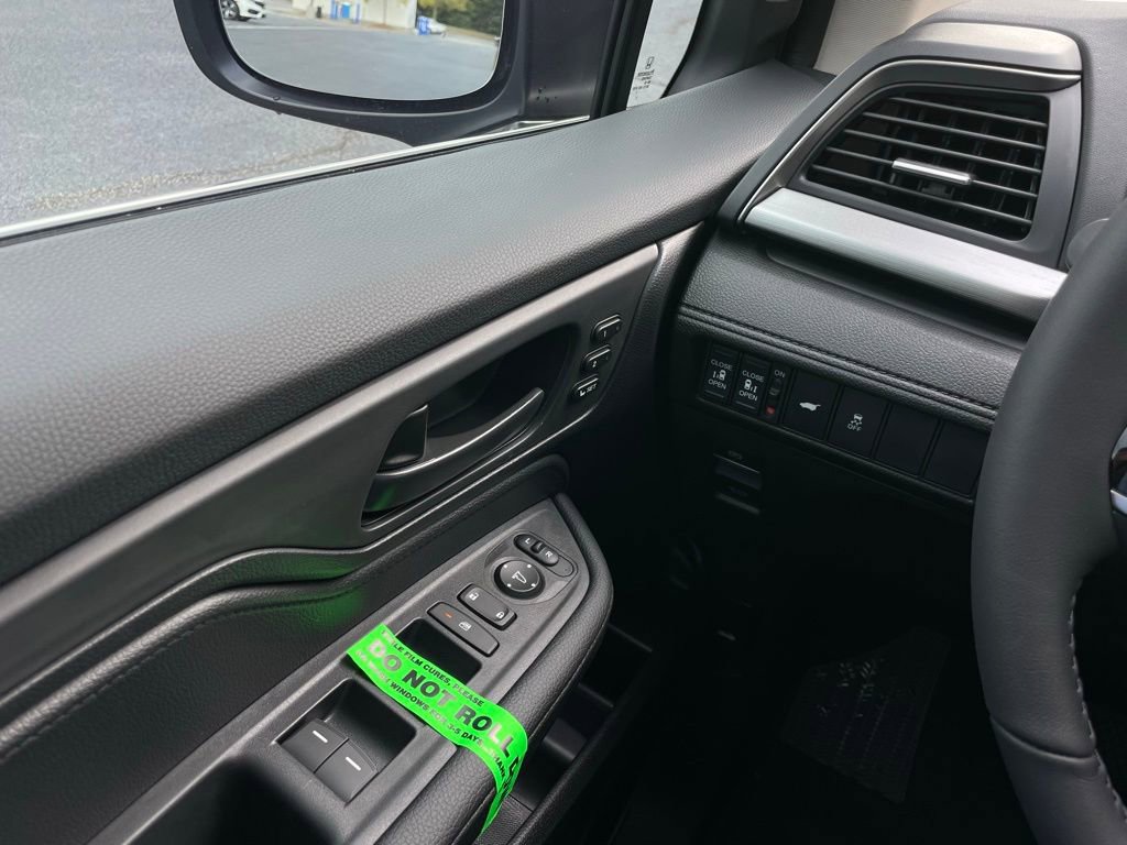 New 2026 Honda Odyssey EX-L image 24