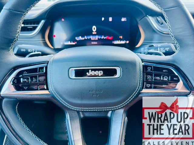 Used 2024 Jeep Grand Cherokee L Overland w/ Advanced Protech Group III image 16